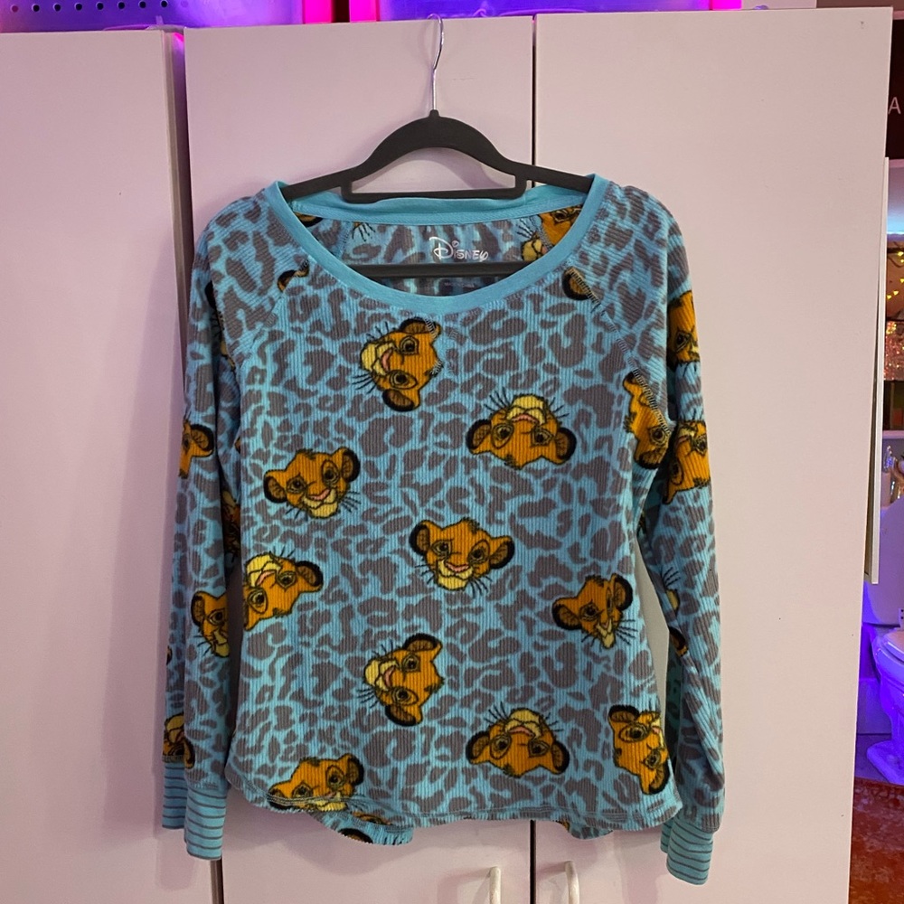 Lion king Disney long sleeve shirt